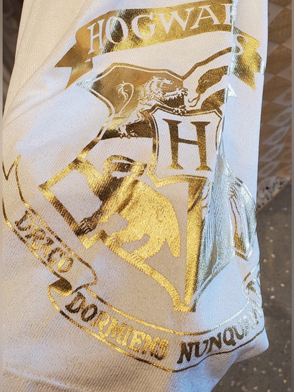 NWT Universal’s Wizarding World Ladies Gold & Glitter Hogwarts Halter! - Picture 2 of 3